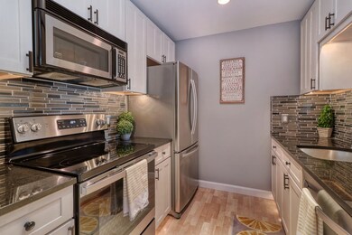 Crescent Park Condominiums unit 503, Woburn, MA 01801 - photo 3
