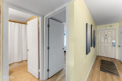 2-web-or-mls-8743 Thomas Dr 1502_05