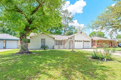 9807 Deanwood St, Houston, TX 77040 - photo 3