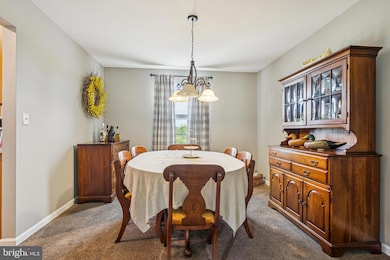 665 Bairs Rd, York, PA 17408 - photo 7