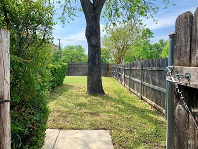 900 Hillside Ct, Bedford, TX 76022 - photo 4