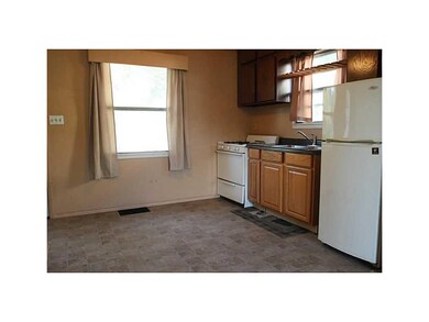 3212 Mount Vernon Rd SE, Cedar Rapids, IA 52403 - photo 5