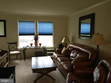 1100 E Pebblebrook Dr, Greencastle, PA 17225 - photo 4