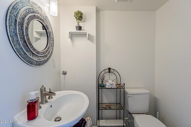 1057 E Butler Dr unit 2B, Phoenix, AZ 85020 - photo 5