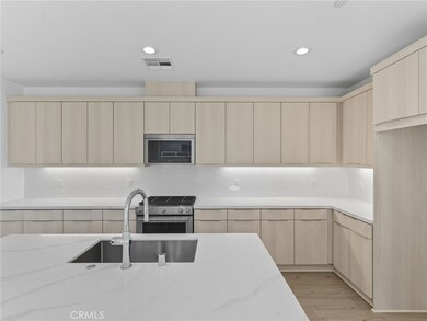 36330 Warren Dr, Palm Desert, CA 92211 - photo 6