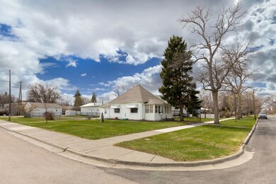 16-web-or-mls-REP-3526-5TH-AVE-N-GF (18)