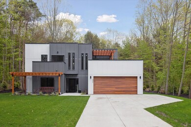 02-455-N-Lakeshore-Dr-Holland-MI-49424-W