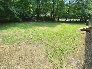 1105 Bluegrass Ln, Effort, PA 18330 - photo 6