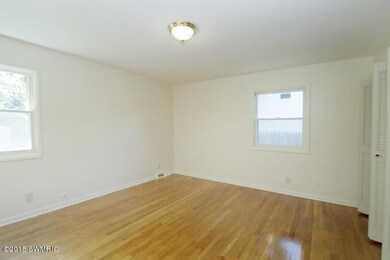Master bedroom Empty