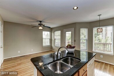 2554 James Monroe Cir, Herndon, VA 20171 - photo 6