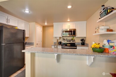 128 69th Place SE unit 128B, Everett, WA 98203 - photo 6