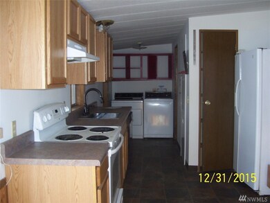 8635 Vince Rd NE, Moses Lake, WA 98837 - photo 2