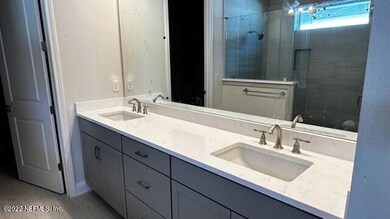 Owner suite vanity