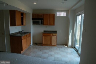 7713 Kirklee Ct, Laurel, MD 20707 - photo 2