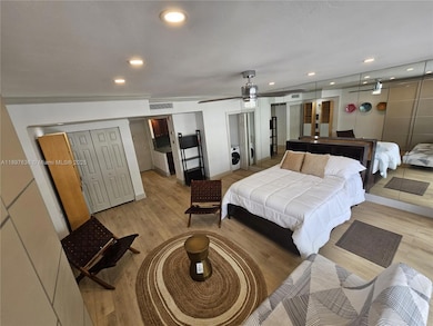 Brickell Bay Towers Condominium unit 316, Miami, FL 33131 - photo 6