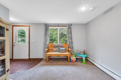 04-8312-Fletcher-Rd-WindowStill-Real-Est