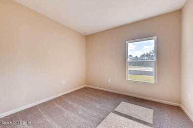 671 Easton Forest Circle SE-small-007-9-