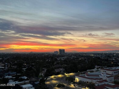 Regency House unit 1802, Phoenix, AZ 85004 - photo 4