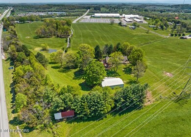 2041 Witt Rd, White Pine, TN 37890 - photo 4