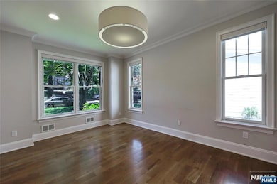 254 Concord St, Cresskill, NJ 07626 - photo 4