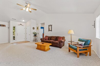 3669 E Silver Fox Circle Photo 14