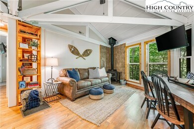 Bright & open living area