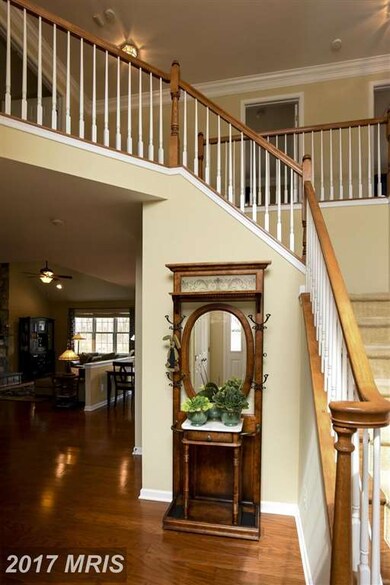 25251 Justice Dr, Chantilly, VA 20152 - photo 3