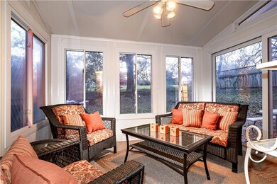 1048 56th St, Des Moines, IA 50311 - photo 7