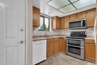 3176 N Truckee Ln, Sparks, NV 89434 - photo 3