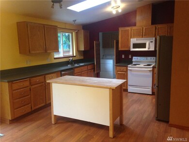 385 Zion Dr, Quilcene, WA 98376 - photo 7