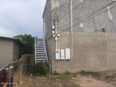STAIRS TO THE LOFT