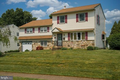 513 Penrose Ln, Warminster, PA 18974 - photo 2