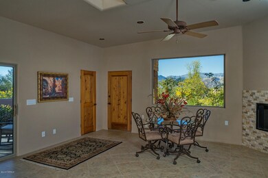 Guest House Private Entry & Views