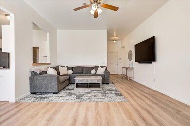 1008 Caracara Dr, Norman, OK 73072 - photo 7