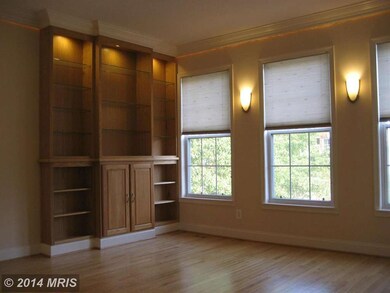 2559 James Monroe Cir, Herndon, VA 20171 - photo 4