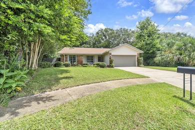 703 Osage Dr_ Front Yard