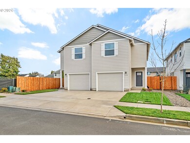 1157/1159 S 43rd Place, Springfield, OR 97478 - photo 2