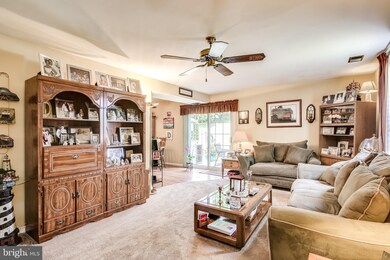 9045 N Laurel Rd unit G, Laurel, MD 20723 - photo 4