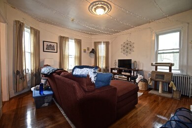 9 Mulford St unit 2, Brookline, MA 02445 - photo 2