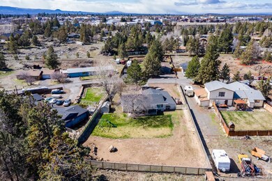 63314 Lamoine Ln, Bend, OR 97701 - photo 4