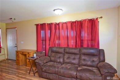 7925 Port Susan Place unit 2, Stanwood, WA 98292 - photo 5