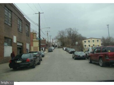 417 E Penn St, Philadelphia, PA 19144 - photo 2