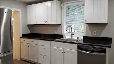 104 W River St, Greenville, RI 02828 - photo 4