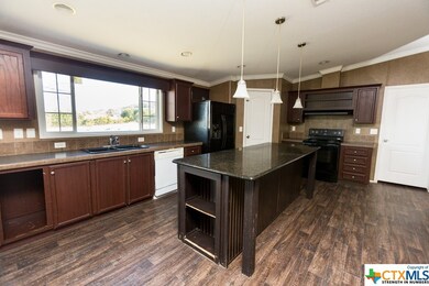 135 Julia Dr, Copperas Cove, TX 76522 - photo 6