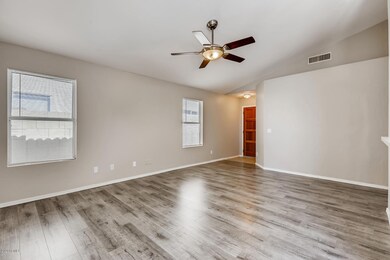 3032 E Wagoner Rd Phoenix AZ-large-003-0