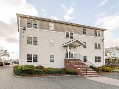 65 Centre St unit 3, Lynn, MA 01905 - photo 3