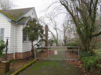 20594 Coburg Rd, Harrisburg, OR 97446 - photo 2