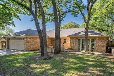 1704 Post Oak Dr, Bedford, TX 76021 - photo 3