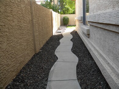 723 N Tangerine Dr, Chandler, AZ 85226 - photo 7