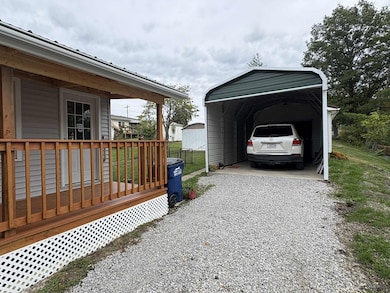 706 N Hickory St, Princeton, MO 64673 - photo 4